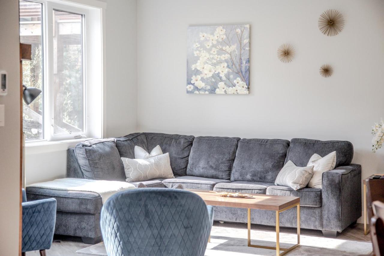Ski In Ski Out With Huge Game Room And Hot Tub Fernie Eksteriør bilde